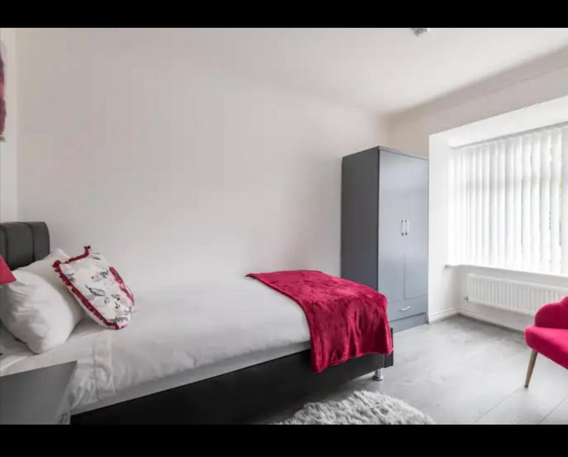 Marston Green Marston 5 Bedroom Home With Parking Near Nec & Bhx מראה חיצוני תמונה