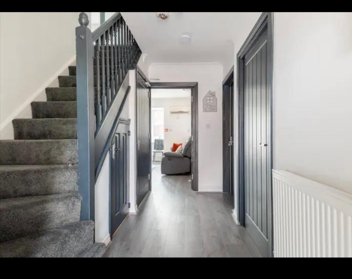 Marston Green Marston 5 Bedroom Home With Parking Near Nec & Bhx מראה חיצוני תמונה